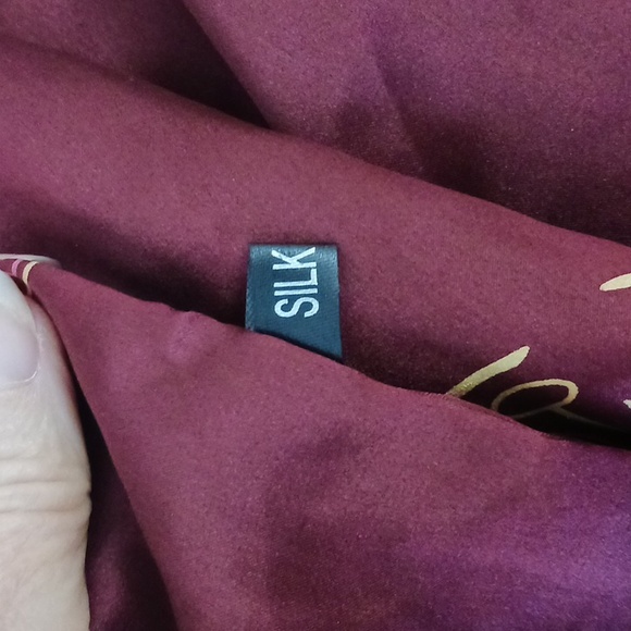 Silk scarf unisex fringe tribal 45 x 11 rectangular shape burgundy maroon pink - Picture 5 of 7